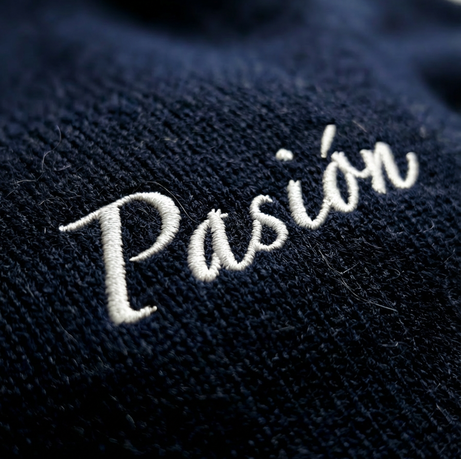 Pasión "Notte" – Essential Merino Blend Sweater